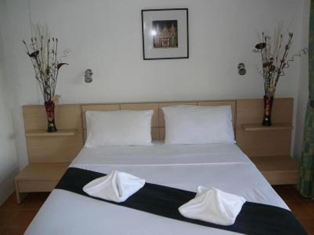 Karon Cliff Contemporary Boutique Bungalows Hotel Habitación foto